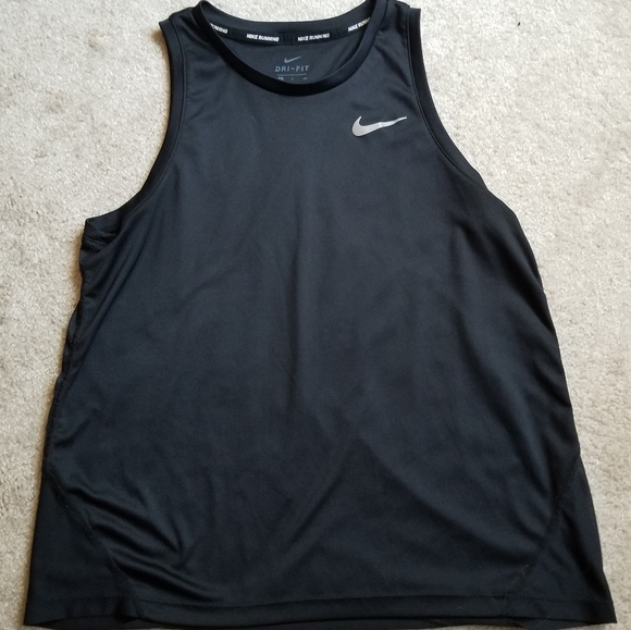 Nike | Miler Running Tank in black - Picture 7 of 8